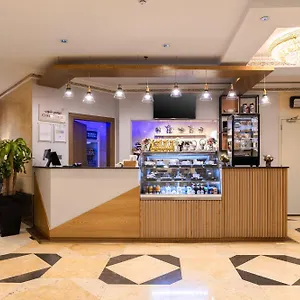 Hotell Emaar Grand